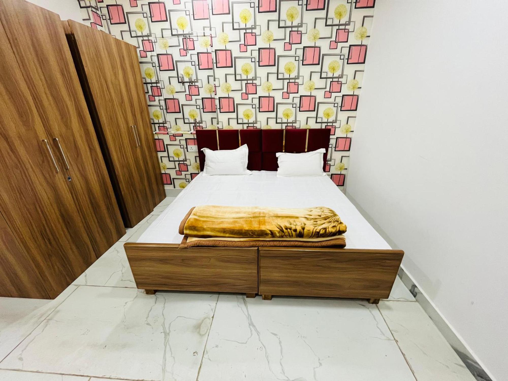Townhouse Happy Habitat Guest House Greater Noida Zewnętrze zdjęcie
