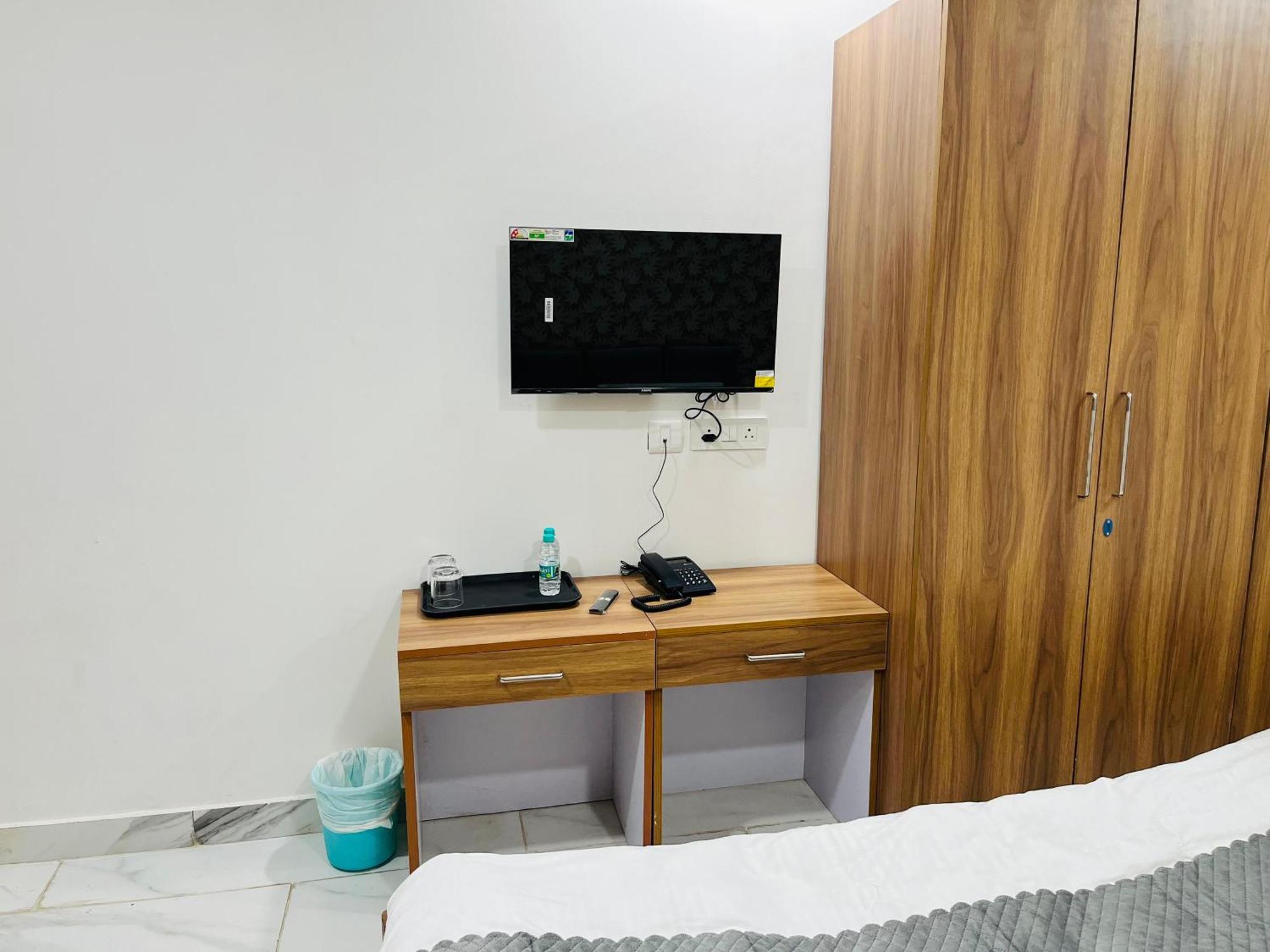 Townhouse Happy Habitat Guest House Greater Noida Zewnętrze zdjęcie