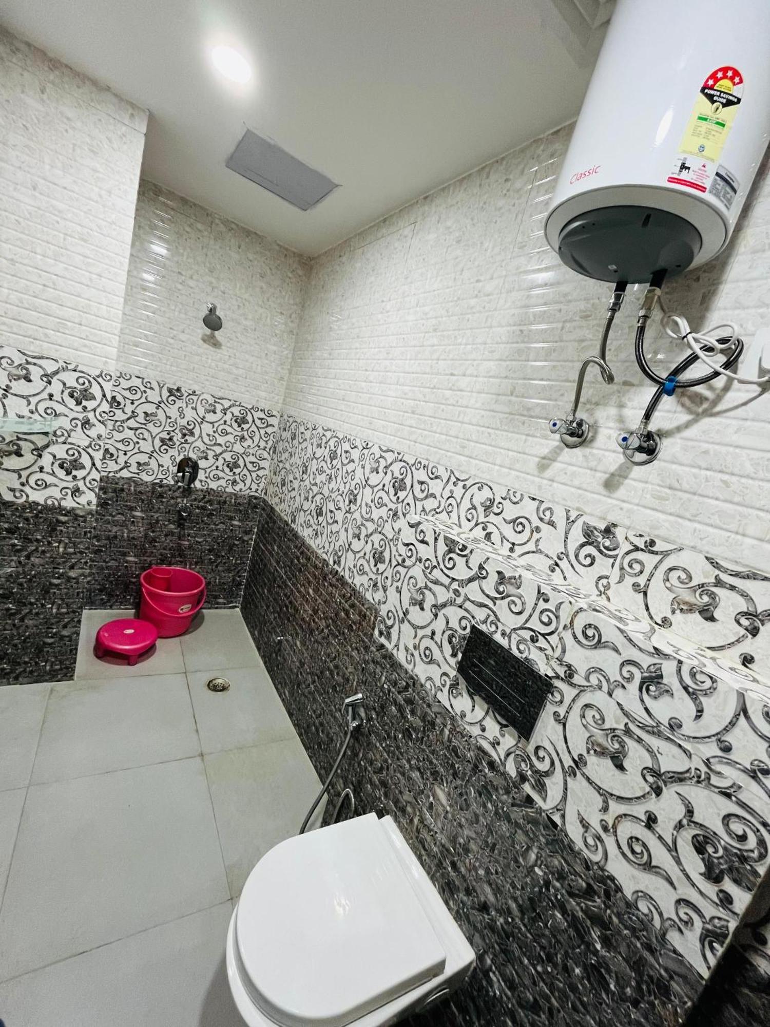 Townhouse Happy Habitat Guest House Greater Noida Zewnętrze zdjęcie
